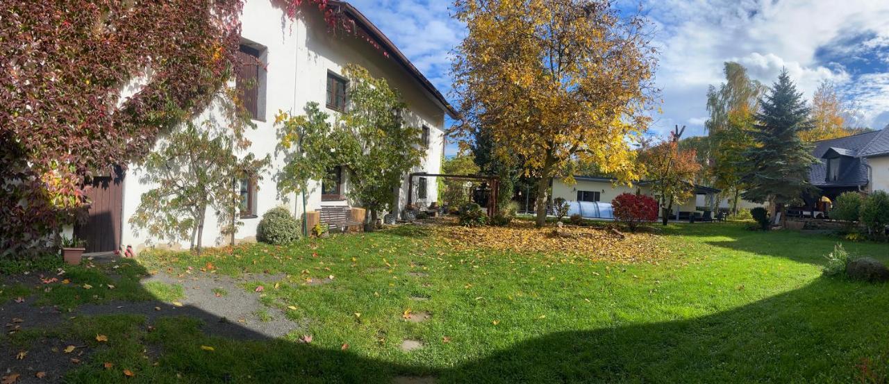 Pokoje V Chalupe Pod Milesovkou Velemin Extérieur photo